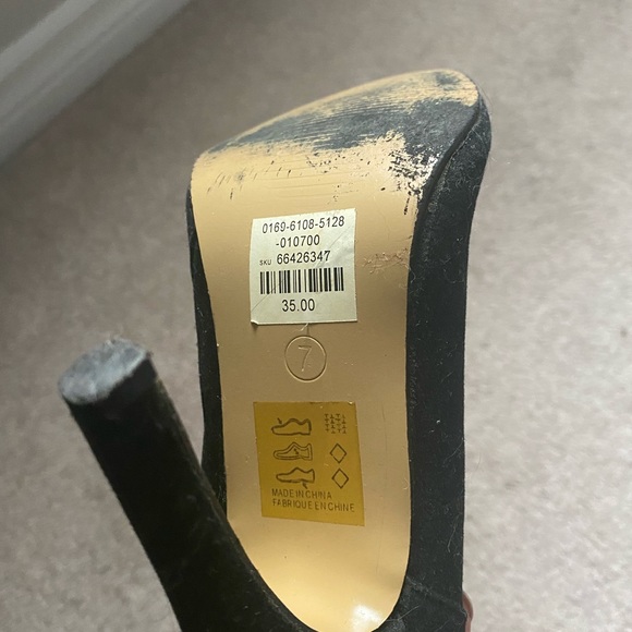 Black Bedazzled Booties - Picture 3 of 4